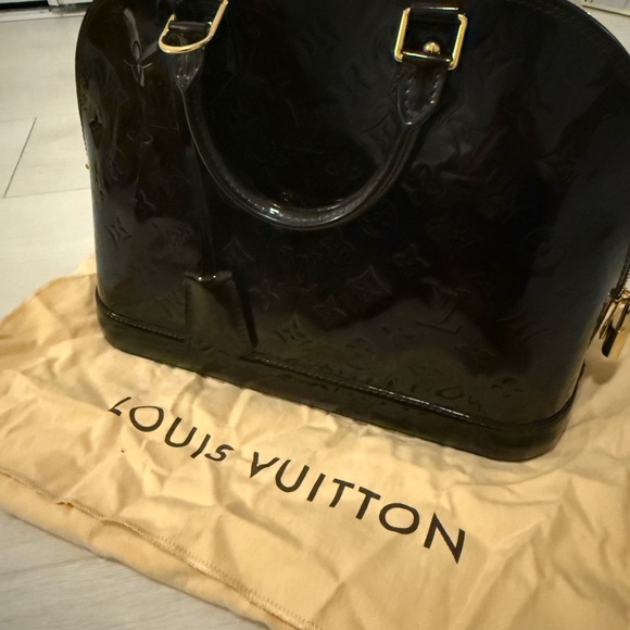 Louis Vuitton Handbags - Louis Vuitton Deep Plum Patent Leather Women's Bag